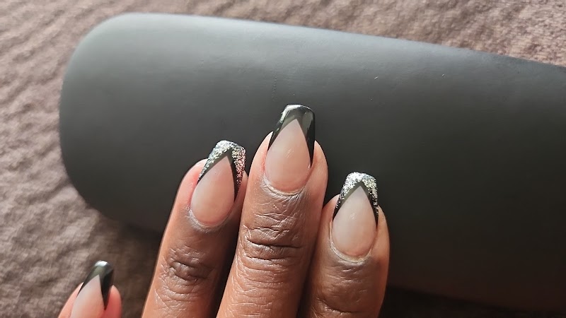 Star Nails & Spa, nail salon in Amherst, OH, photo 6 of 10
